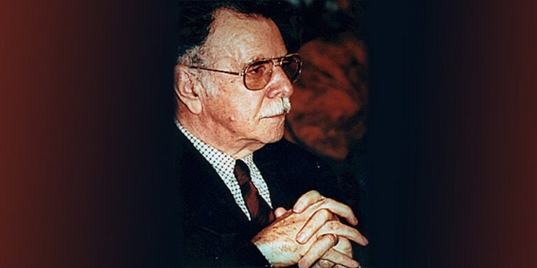 Bernardo Cruz e João Moreira vencem Prémio Victor de Sá de História Contemporânea