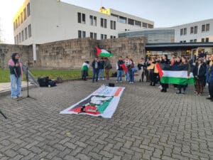 Grupo de alunos da UMinho exige fim de genocídio e libertação da Palestina
