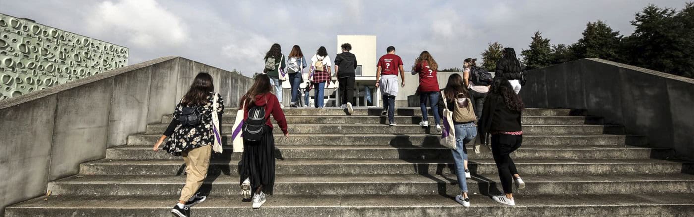 OE2024. Aprovado aumento do apoio à deslocação para estudantes bolseiros&nbsp;