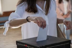 Sondagem Expresso/SIC: indecisos já são quase tantos como votos no PSD (e sobem face a 2022)&nbsp;