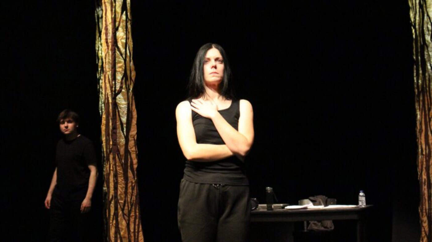 Teatro das Beiras adapta tragédia da Grécia Antiga para explorar violência de género