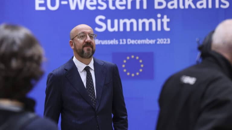 Conselho Europeu dá luz verde à abertura de negociações de adesão com a Ucrânia&nbsp;