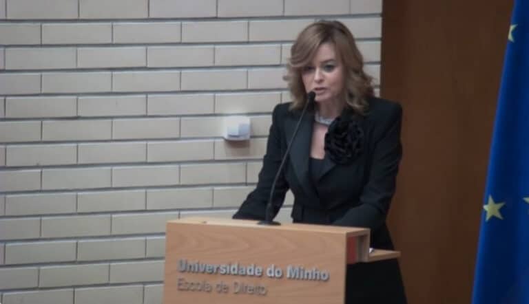 "Escola de Direito está atenta às necessidades do mundo jurídico"