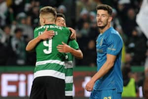 Sporting vence FC Porto e isola-se na liderança da I Liga 