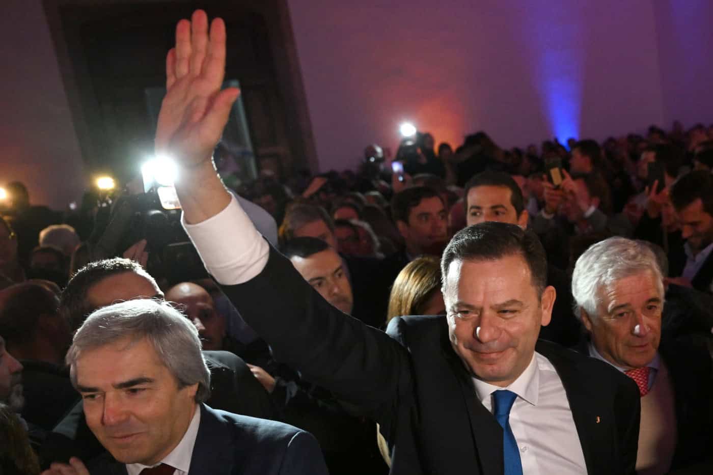 Líder do PSD apela ao voto dos desiludidos com PS e diz que AD não é “movimento político ressabiado”