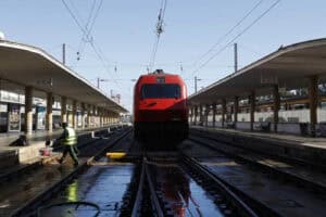 Circulação de comboios com perturbações hoje devido a greve de trabalhadores da IP 