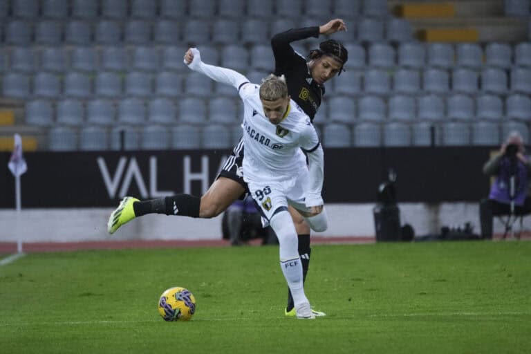FC Famalicão vence Casa Pia e quebra ciclo de cinco meses sem vencer fora de casa