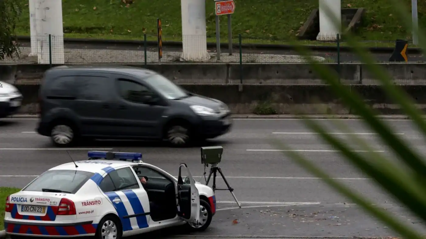 Campanha de segurança rodoviária "Viajar sem pressa" é lançada esta terça-feira 