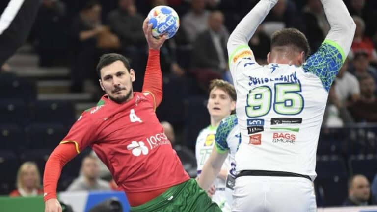 Portugal bate Eslovénia e segue na corrida às meias-finais do Europeu de andebol