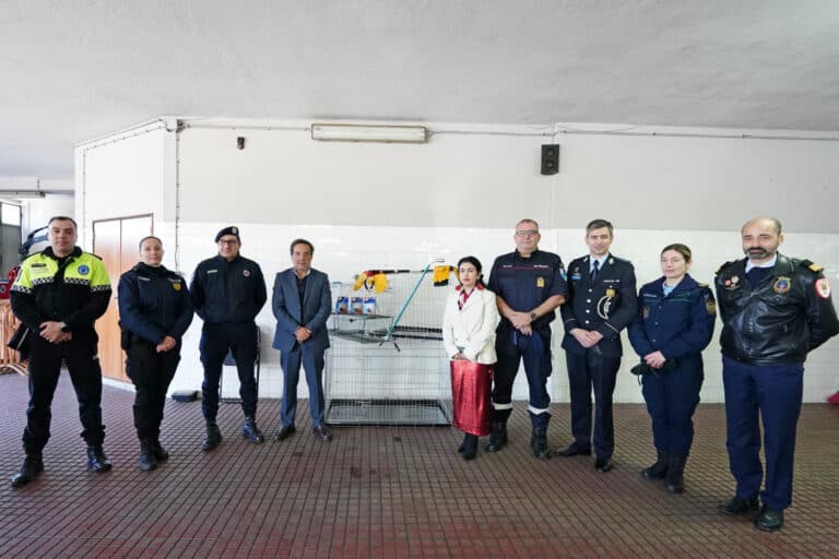 Câmara de Braga entrega kits de proteção animal às forças de Proteção Civil