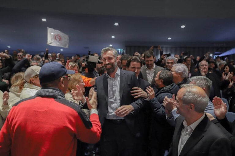 Pedro Nuno Santos escolhe os primeiros dois nomes da lista de Braga. Pedro Sousa é 3.º