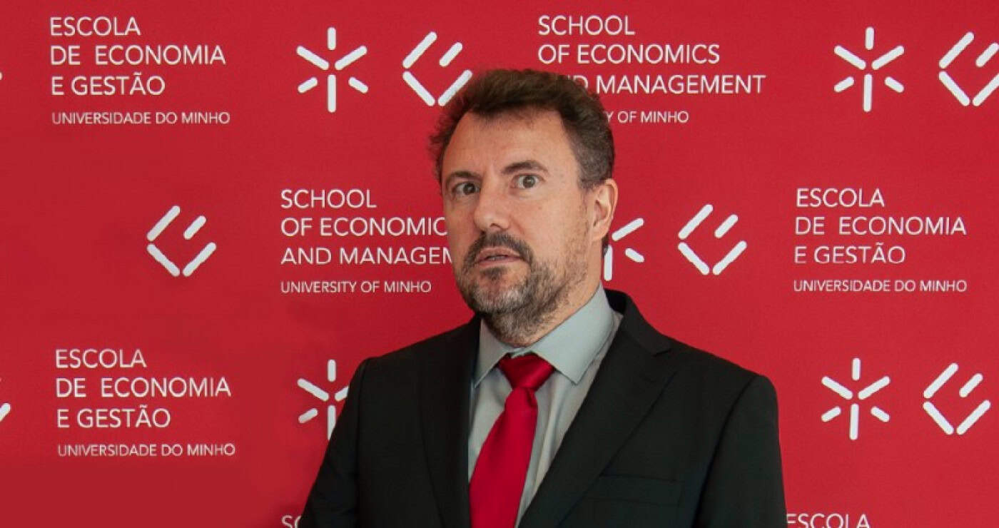 Presidente da EEG defende aumento das propinas para travar emigração jovem