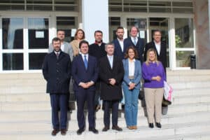 José Luís Carneiro quer colocar fasquia alta para motivar a equipa 