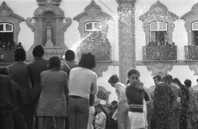 Braga celebra Revolução dos Cravos com recriação do Comício de 26 de abril 1974