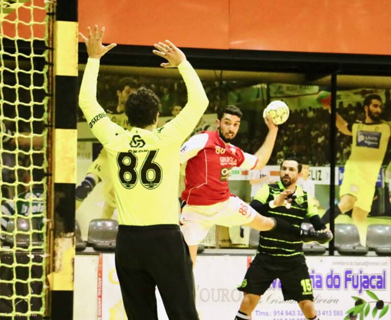 Dérbi bracarense na Taça de Portugal de andebol joga-se este sábado em Maximinos