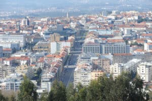 Câmara de Braga avança com benefícios fiscais para jovens até 35 anos