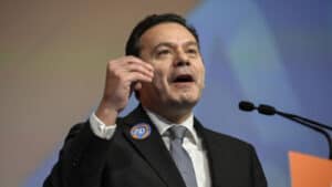 Já há acordo com as televisões e Montenegro vai aos debates 