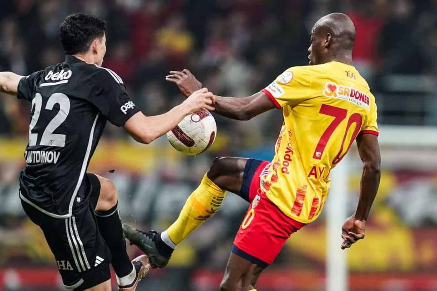 Besiktas contrata Al Musrati em definitivo ao Sporting de Braga por 11 ME