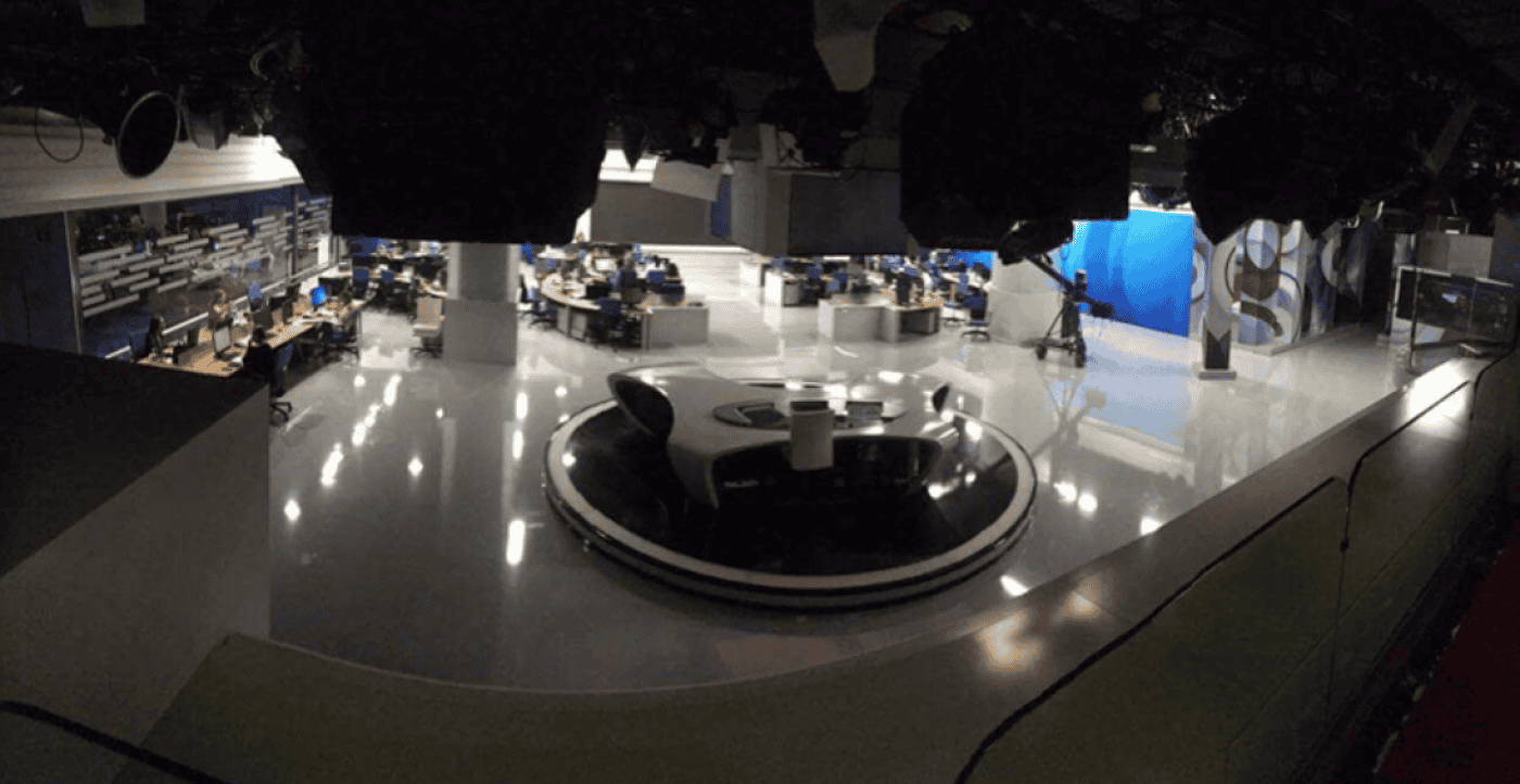 Legislativas. Pedro Nuno Santos e Luís Montenegro medem forças em debate