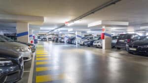 PS desafia CMB a “compatibilizar estratégia” de estacionamento com privados para reduzir tráfego à superfície