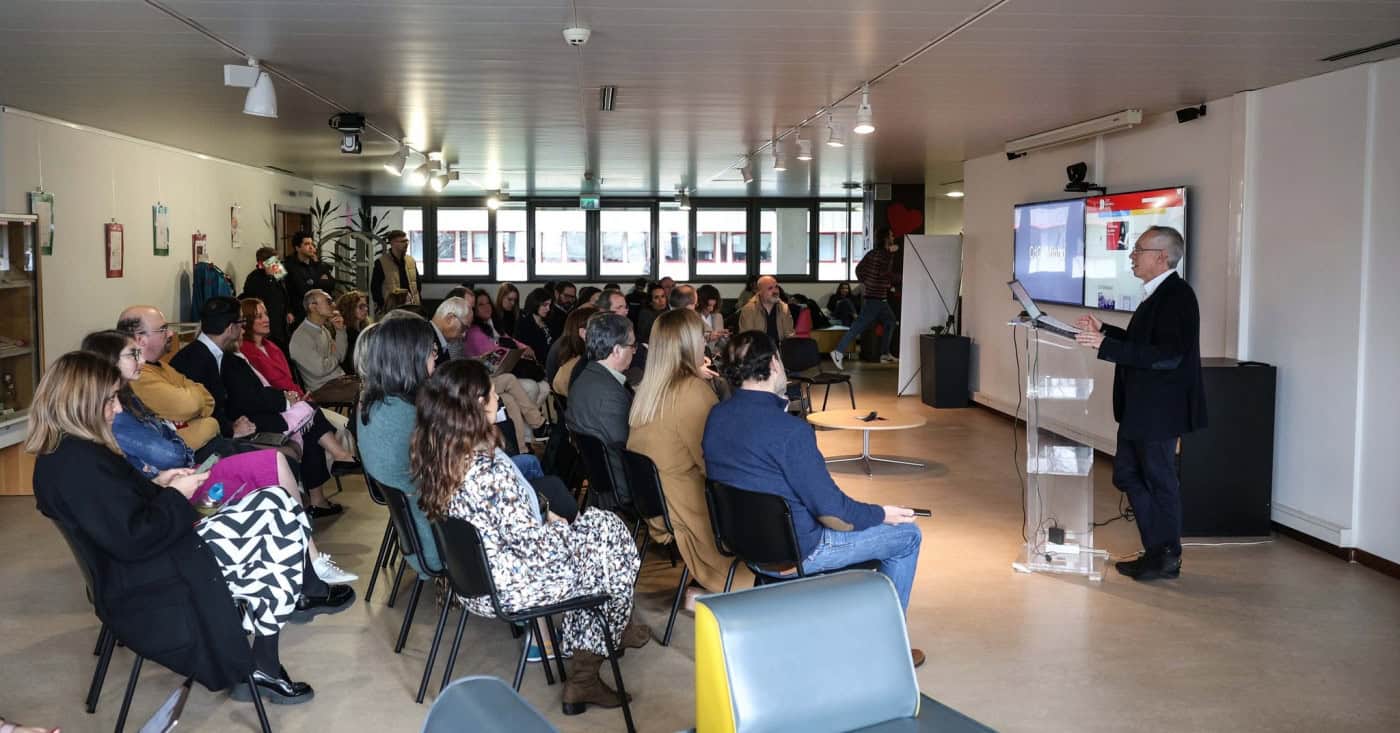 UMinho disponibiliza "milhares e milhares" de documentos através de biblioteca digital