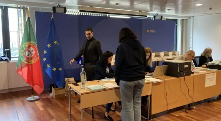 Portugueses no estrangeiro já fizeram escolhas para as legislativas&nbsp;