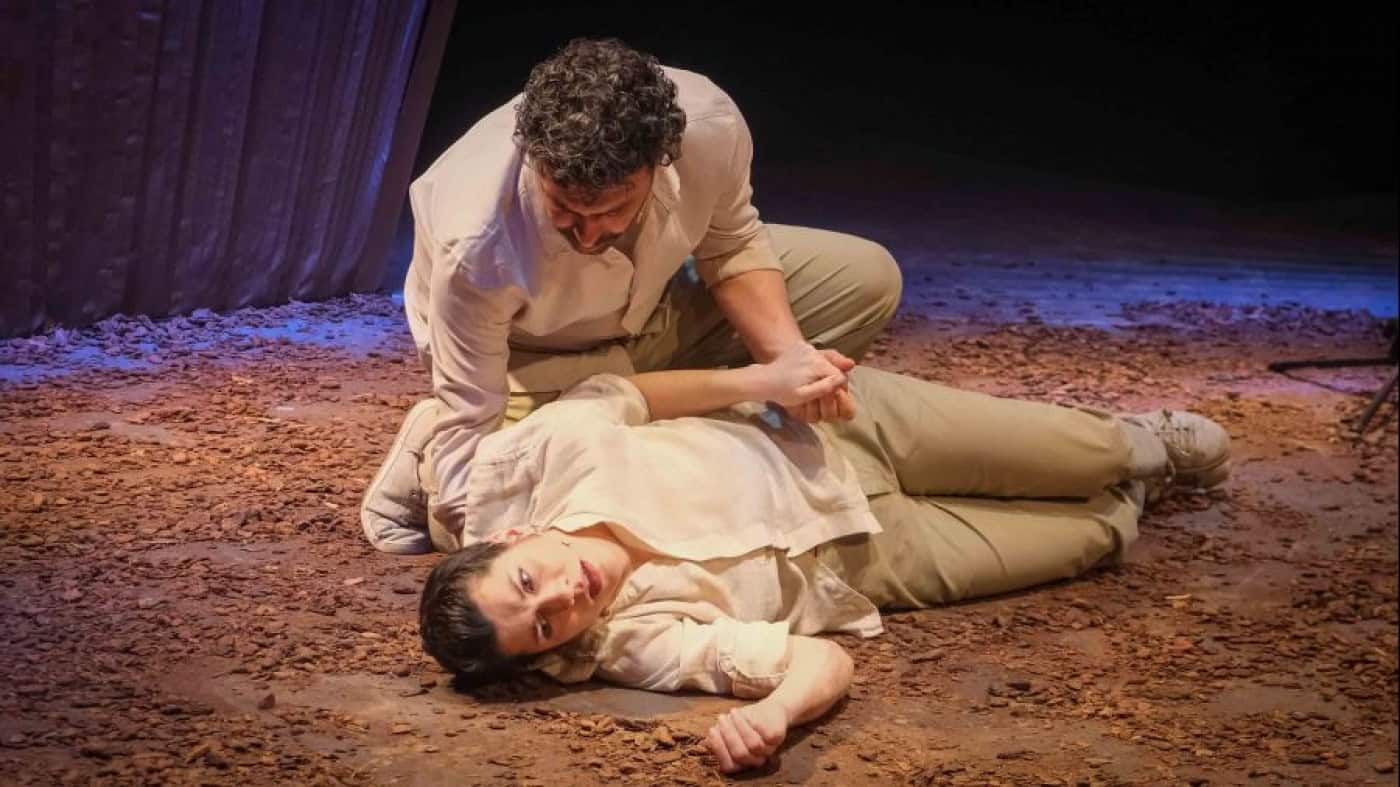 Companhia Cegada apresenta texto sobre justiça de Heinrich Von Kleist no Theatro Circo