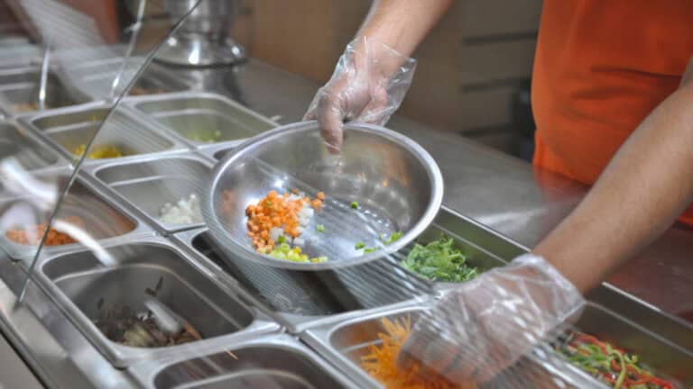 Famalicão investe 13 ME em refeições escolares nos próximos três anos