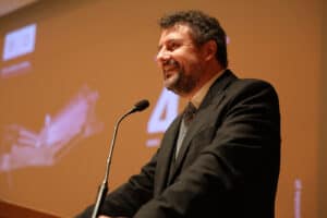 EEG está a estudar a redefinição da sua identidade