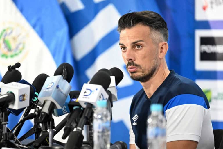 Vizela vai ao Dragão para disputar a partida "olhos nos olhos"