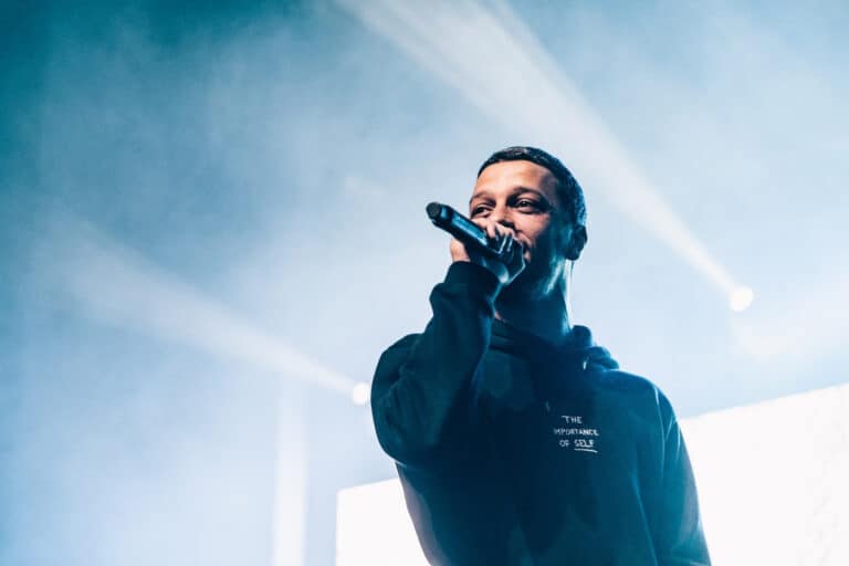 Slow J é o primeiro nome confirmado no Enterro da Gata 2024