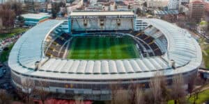 Rui Patrício regressa à baliza e Matheus Nunes ao meio campo