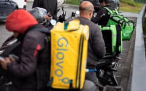Estafetas da Uber, Glovo e Bolt param hoje à noite
