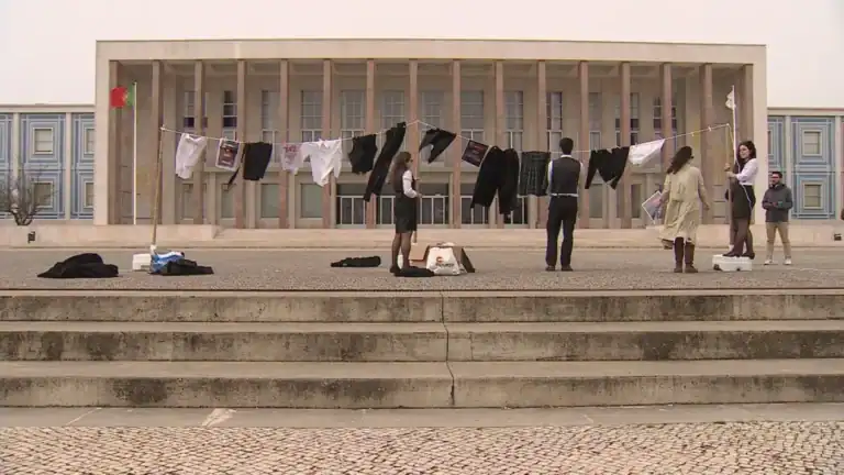 Dia Nacional do Estudante assinalado com protesto em Lisboa&nbsp;