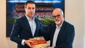 António Salvador apresenta Cidade Desportiva a Mesquita Machado