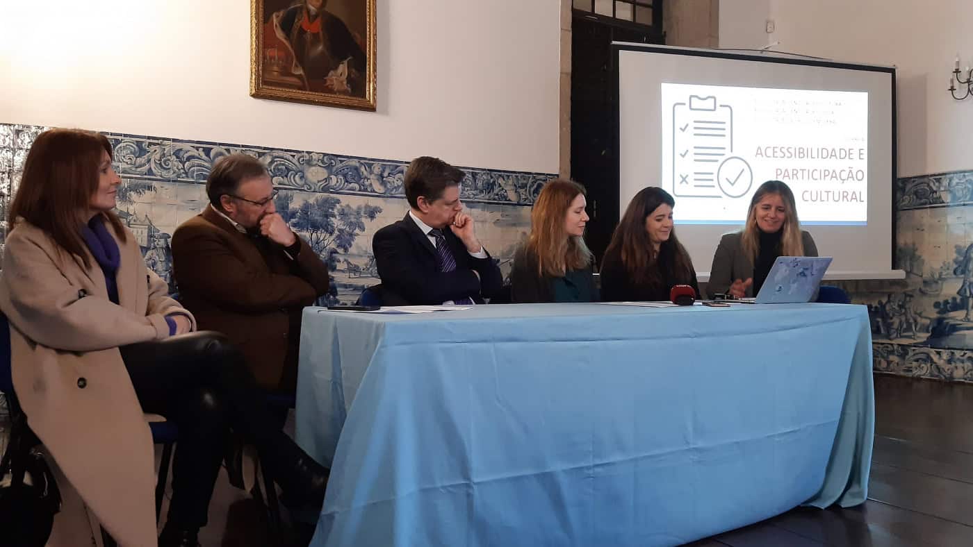 "Há um enorme trabalho a realizar para tornar acessível a cultura aos cidadãos"