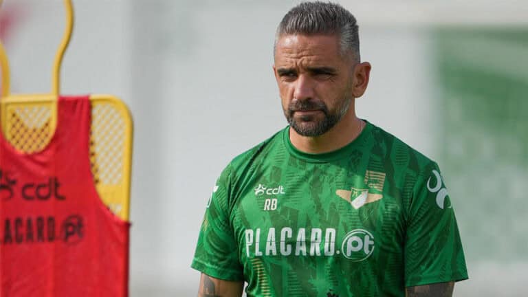 Treinador do Moreirense pretende manter “consistência fantástica” diante do Vitória SC
