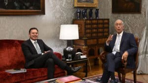 Marcelo dá posse pela terceira vez a um executivo, o primeiro liderado pelo PSD 