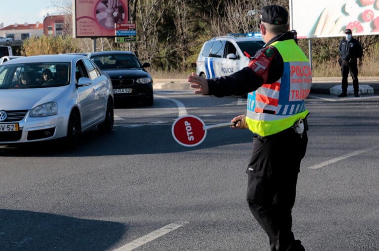 PSP deteve 544 pessoas e registou uma vítima mortal num atropelamento na operação Páscoa