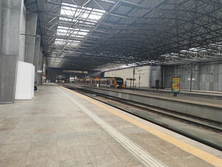 Atropelamento mortal em Tadim interrompe circulação de comboios