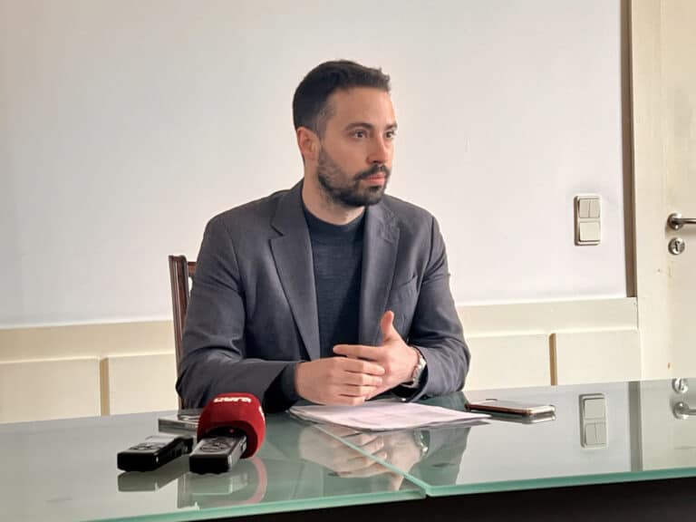 Câmara de Guimarães vai apoiar requalificação do pavilhão do Xico Andebol