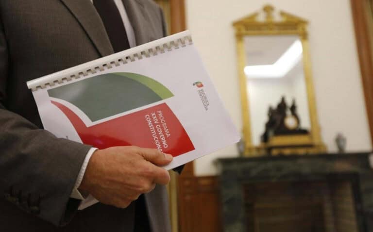 Programa do Governo conta com "60 propostas eleitorais" de outros partidos