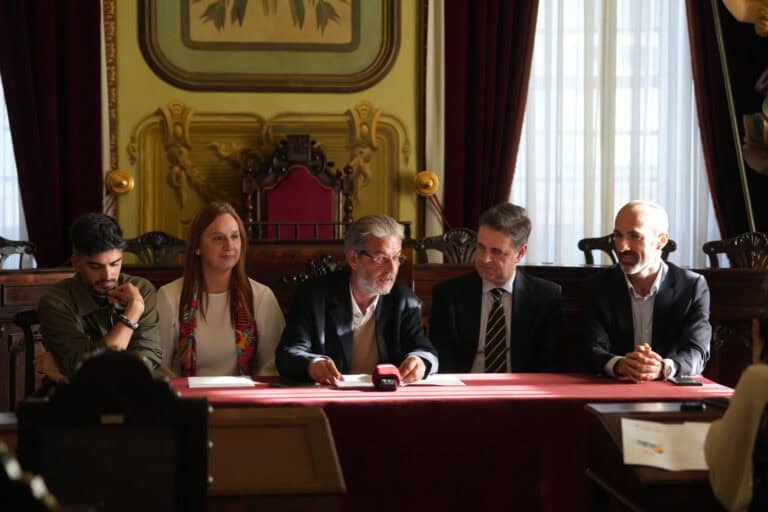 Comício de 26 de abril de 1974. Uma festa de e para o povo