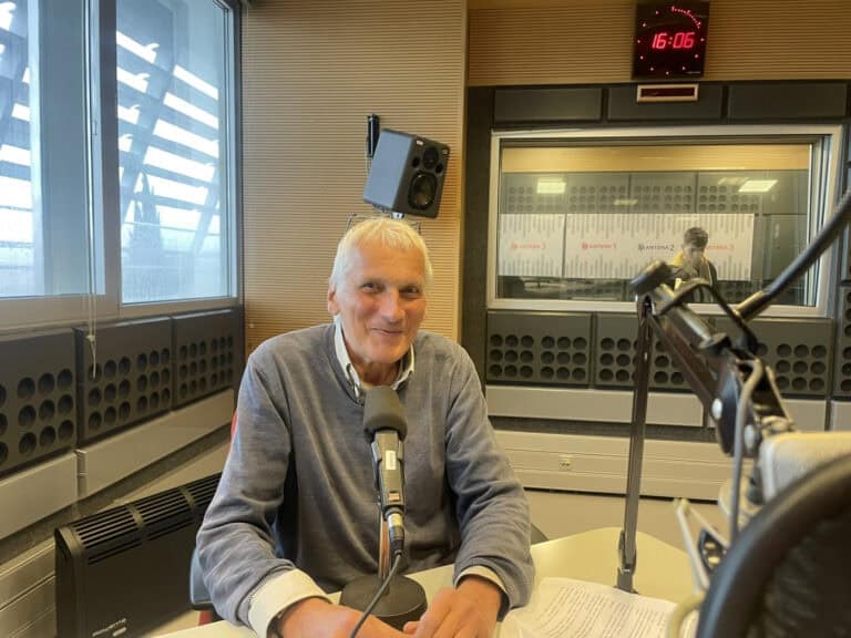 Jornalista alemão que visitou Portugal depois da revolução apresenta livro em Braga