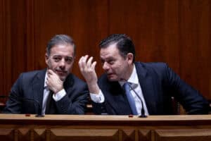 Parlamento debate alívio fiscal a pedido do PS com Pedro Duarte a representar o Governo 