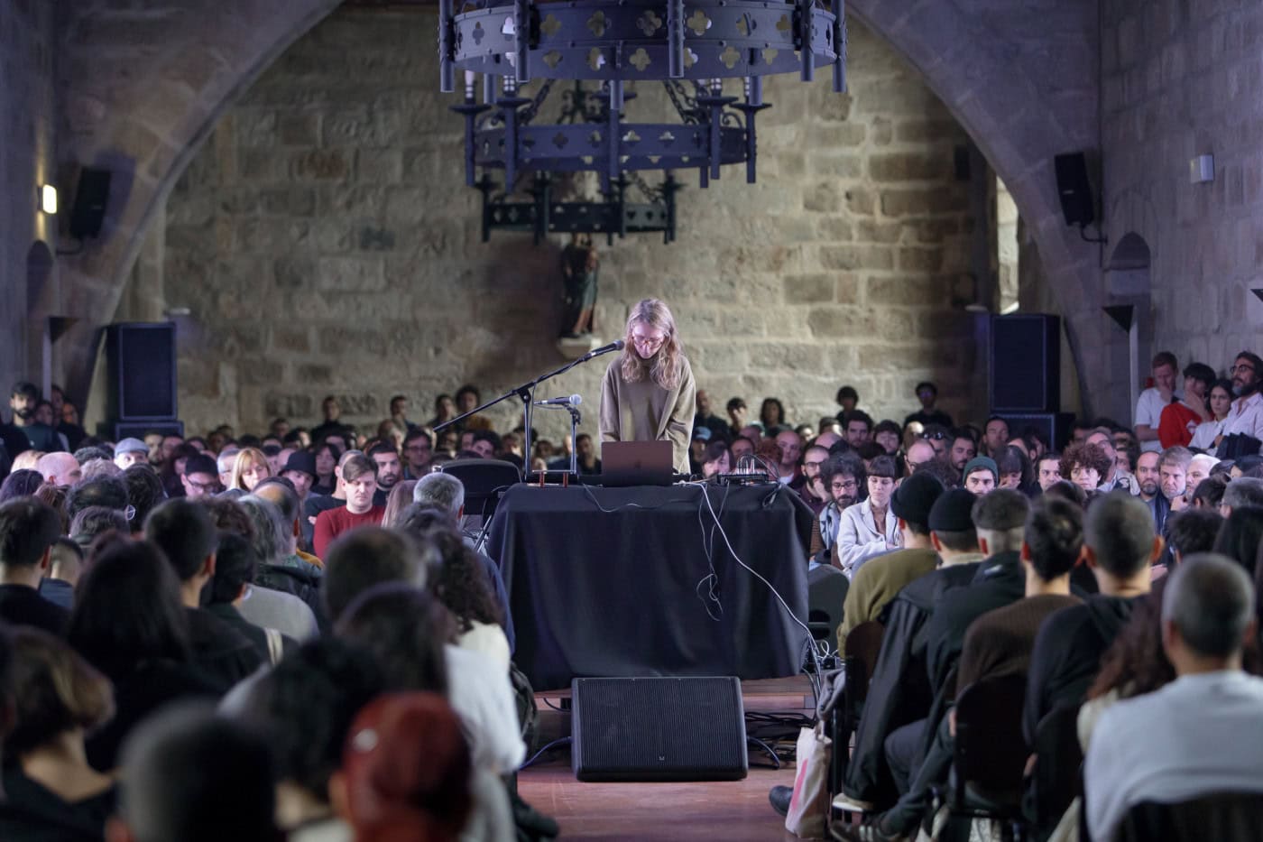 Christina Vantzou, Nueen, Iceboy Violet e Kevin Richard Martin no Semibreve