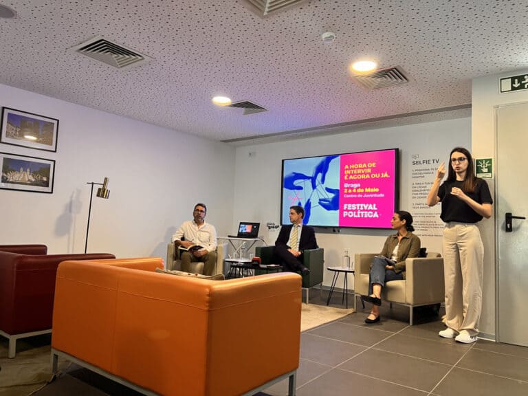 "Intervenção" no epicentro do Festival Política que decorre em Braga de 2 a 4 de maio