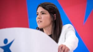 25 Abril: Mortágua critica “carpideiras do salazarismo” e pede “manifesto pelo futuro”&nbsp;