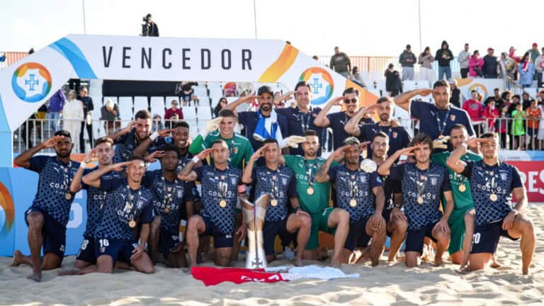 SC Braga vence pela terceira vez a Supertaça de Futebol de Praia