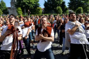 RUM vai estar em direto do Cortejo Académico